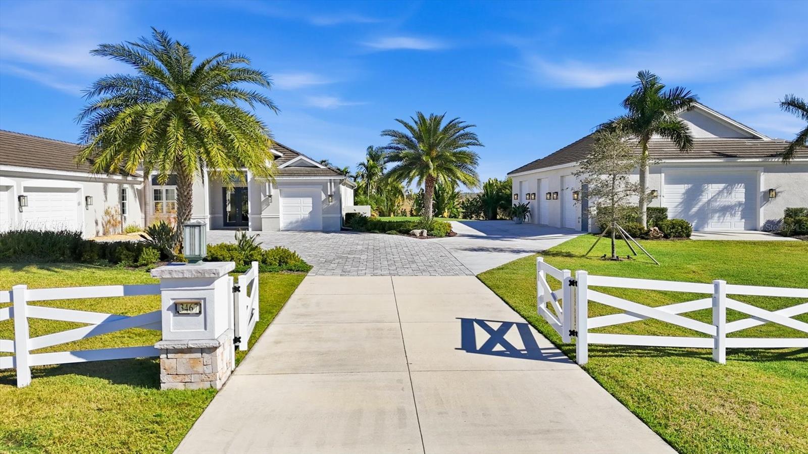 Image 4 of 70 For 3467 Compound Court