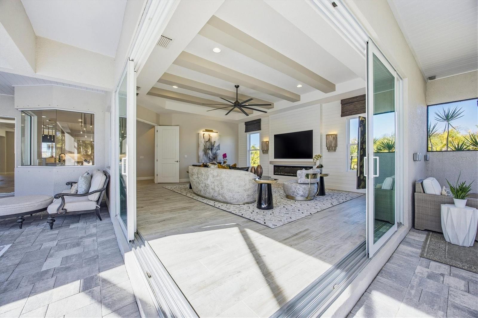 Image 46 of 70 For 3467 Compound Court