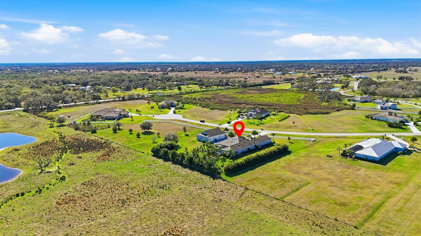 Image 65 of 70 For 3467 Compound Court