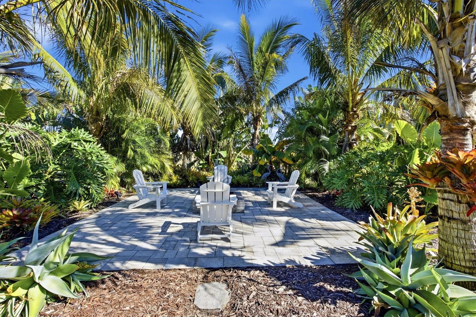 Image 9 of 70 For 3467 Compound Court