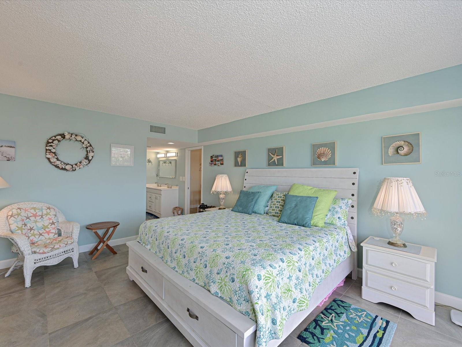 Image 15 of 28 For 204 3rd Street W 405