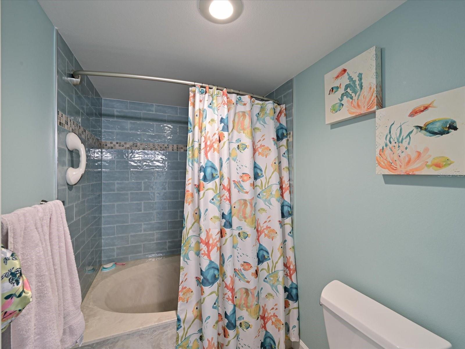 Image 17 of 28 For 204 3rd Street W 405