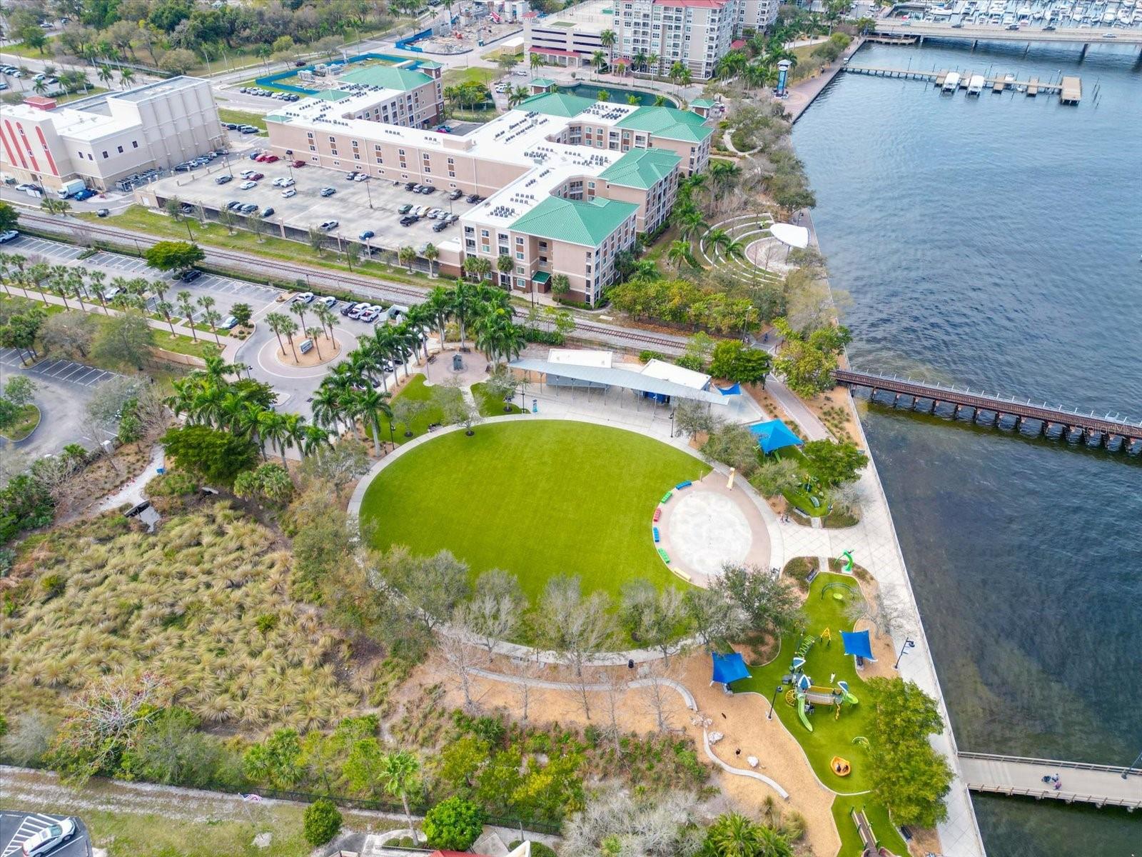 Image 26 of 28 For 204 3rd Street W 405