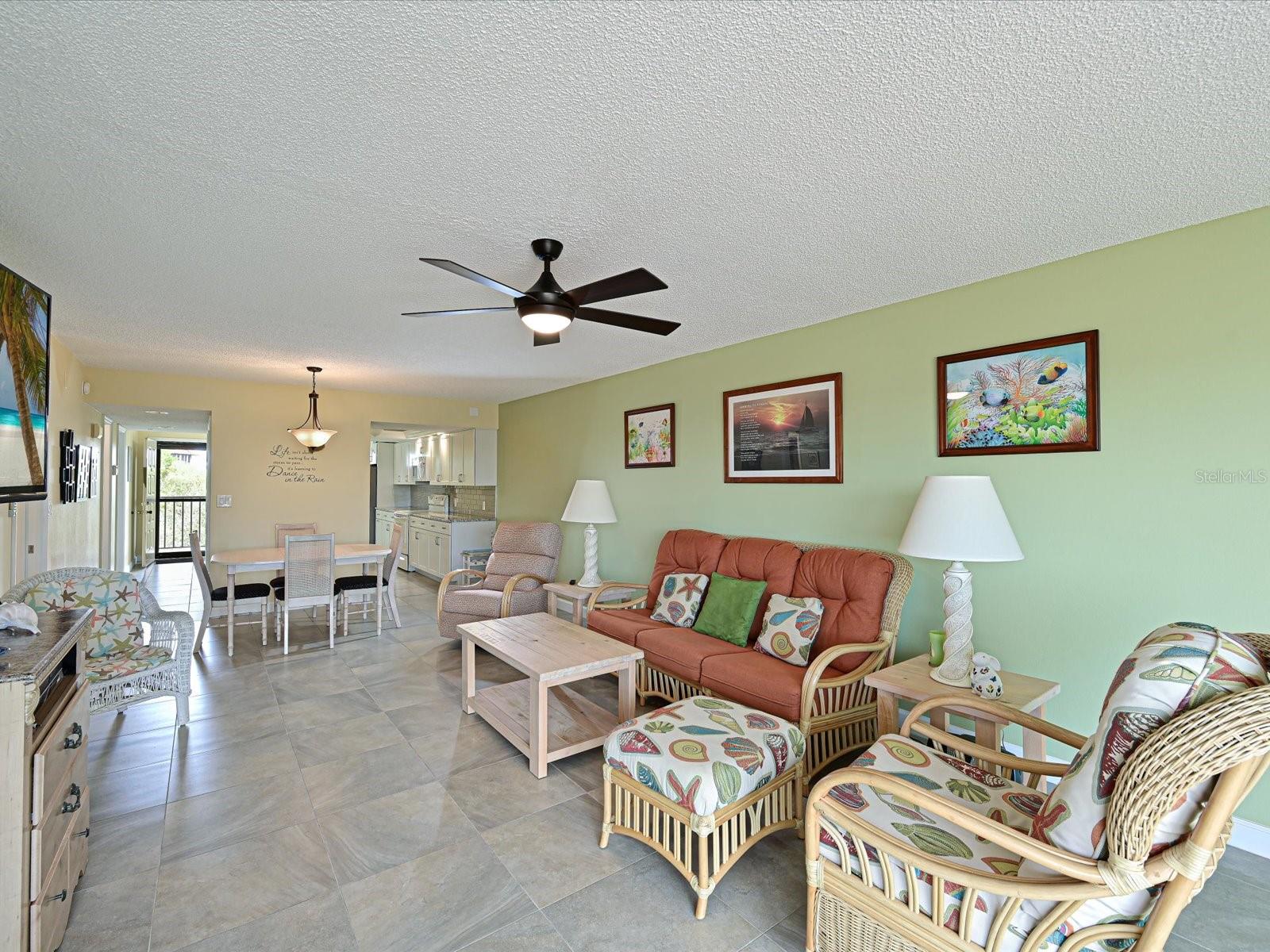 Image 7 of 28 For 204 3rd Street W 405