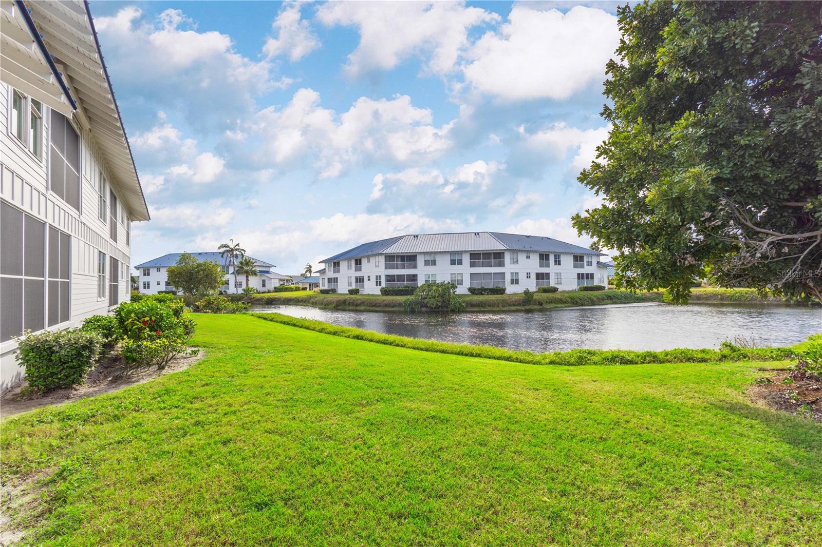 Image 23 of 41 For 837 Audubon Drive