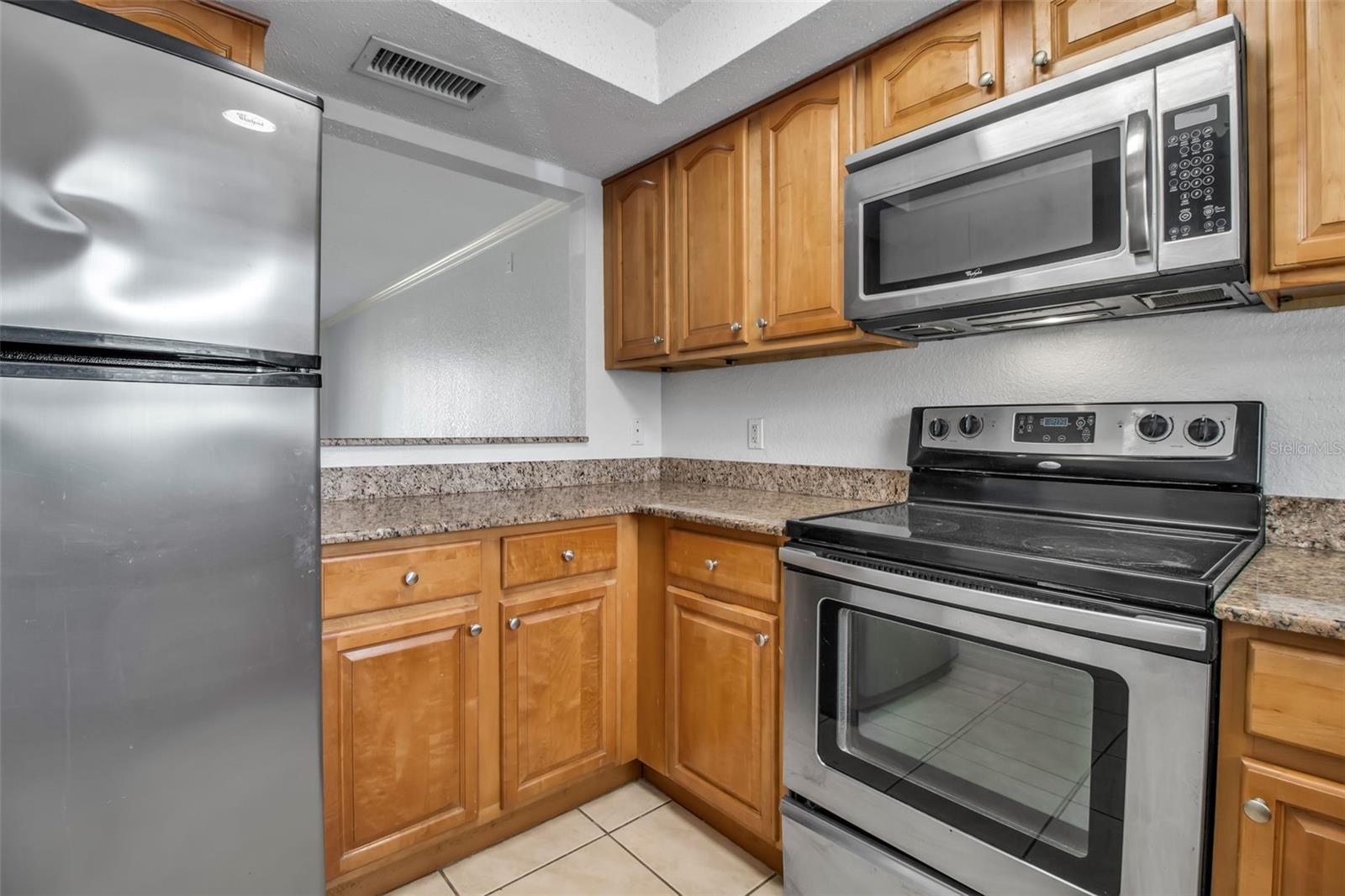 Image 10 of 33 For 960 La Costa Circle 3