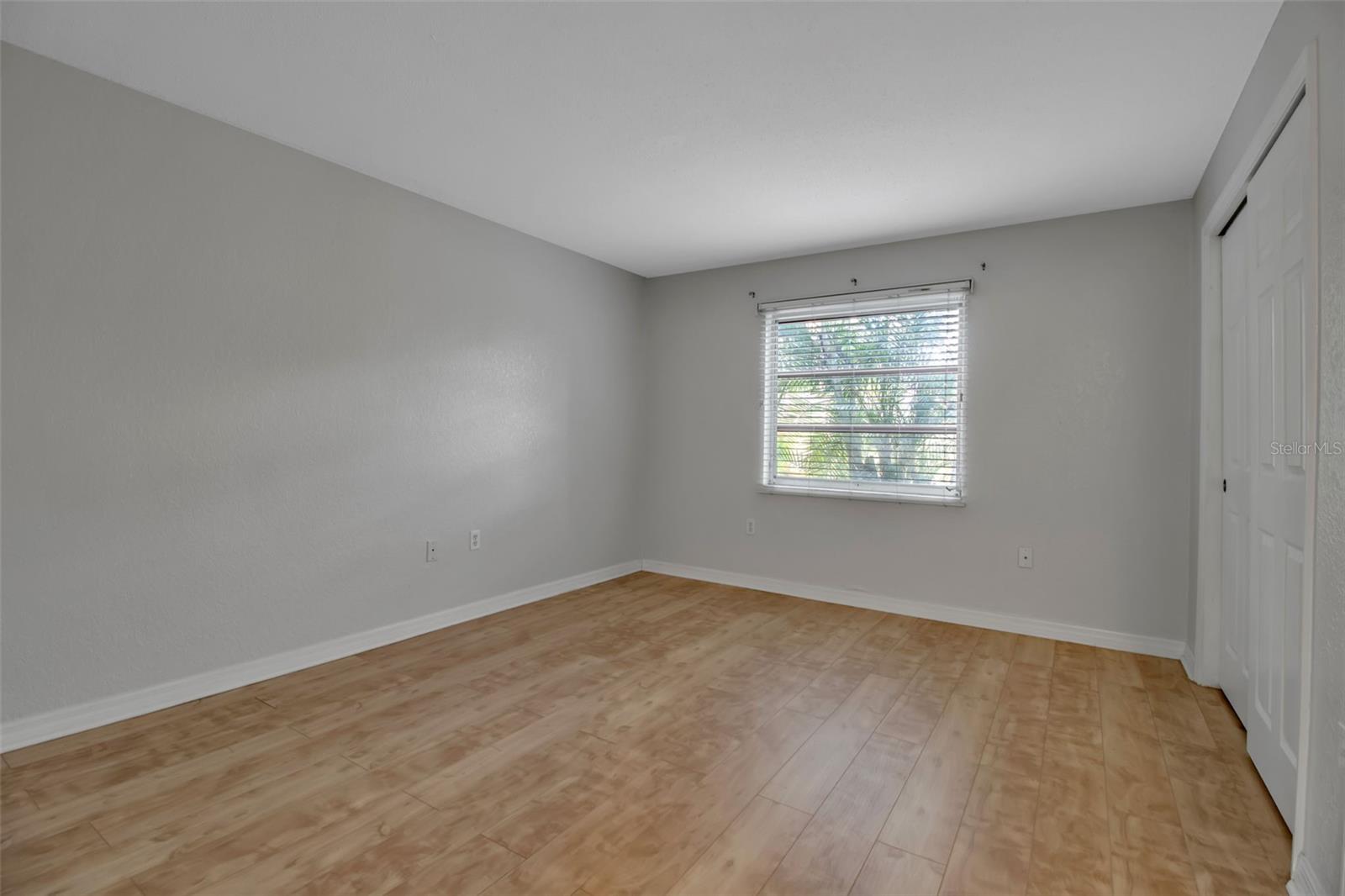 Image 19 of 33 For 960 La Costa Circle 3