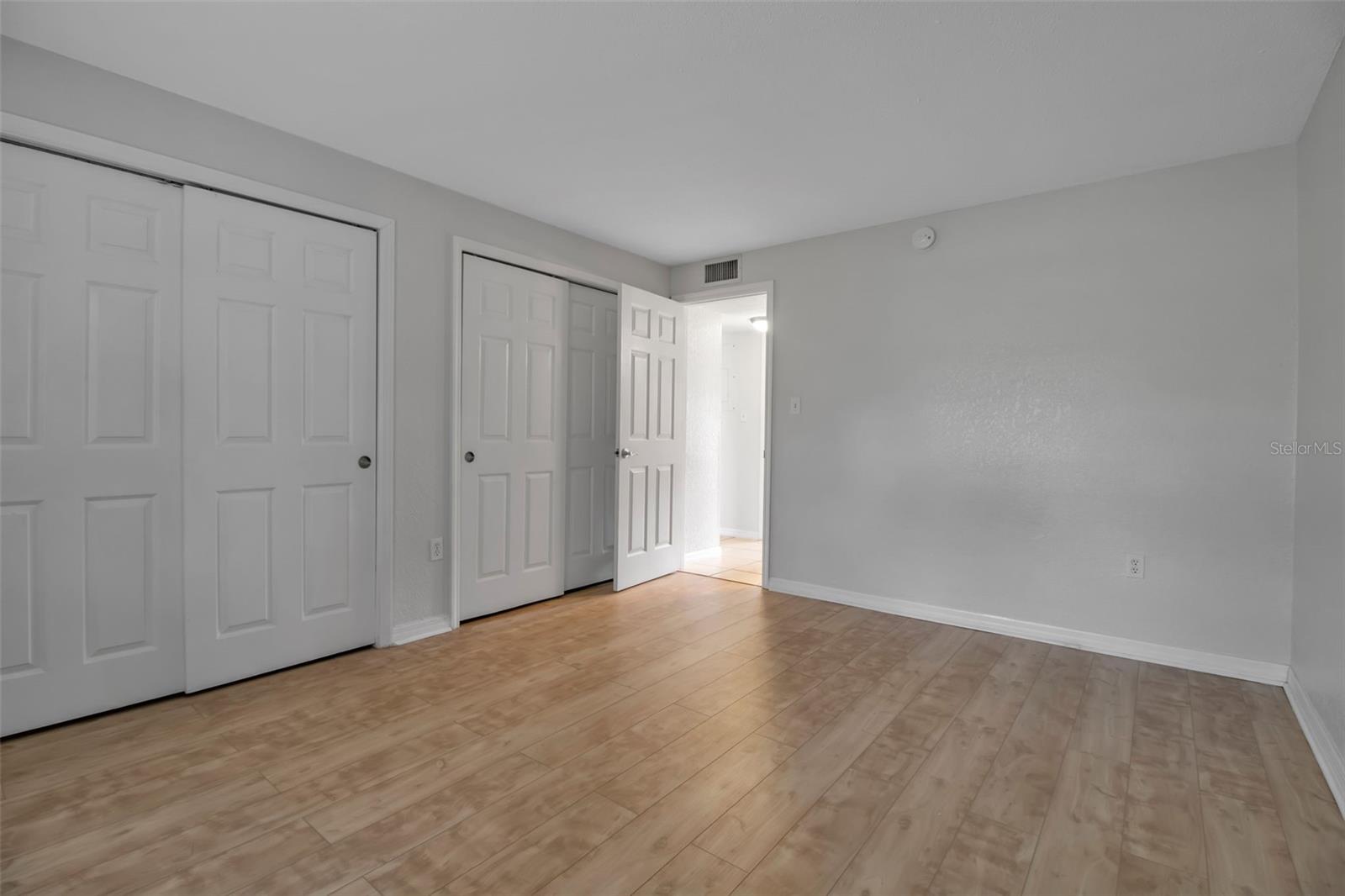 Image 20 of 33 For 960 La Costa Circle 3