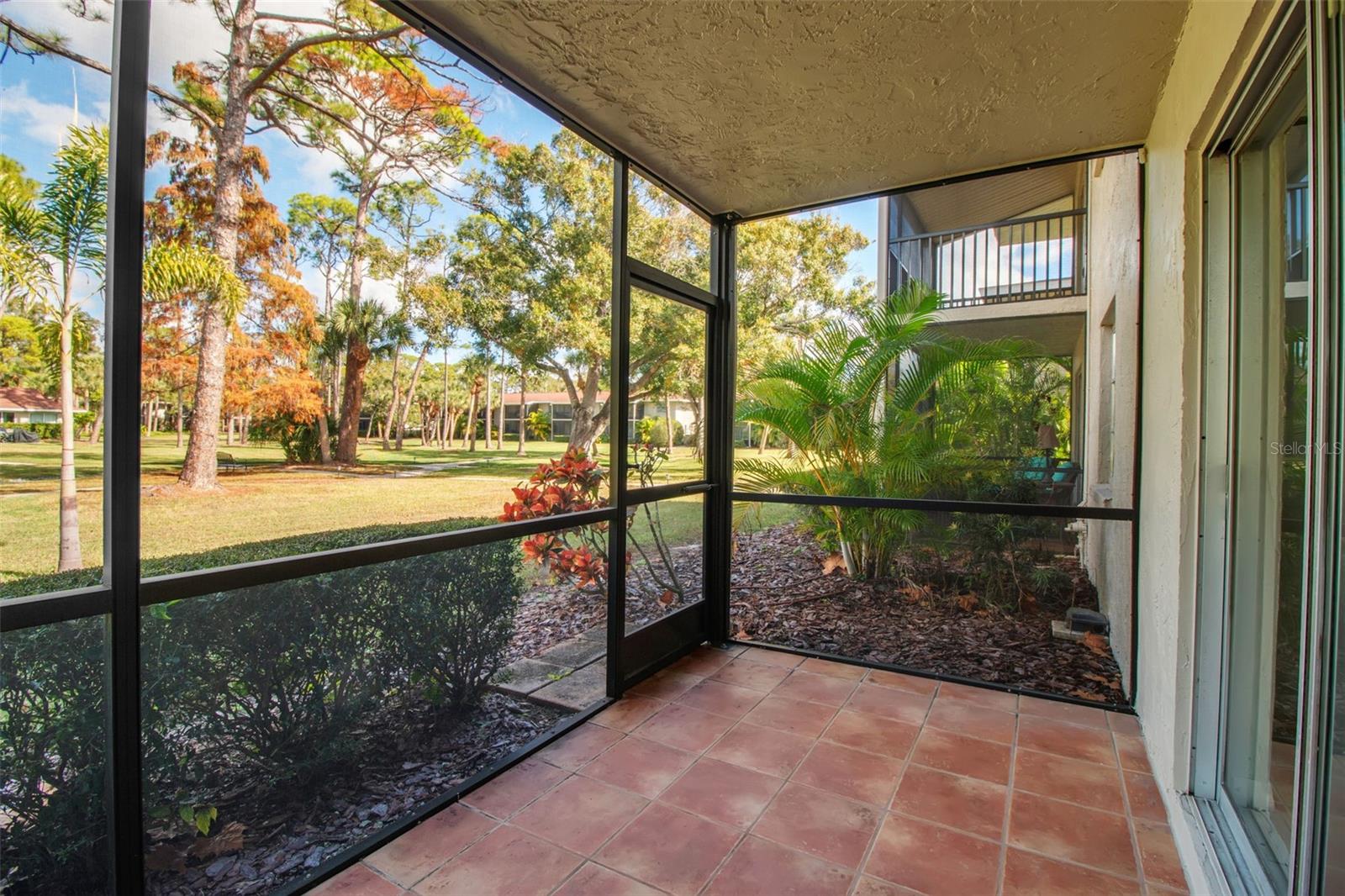 Image 24 of 33 For 960 La Costa Circle 3