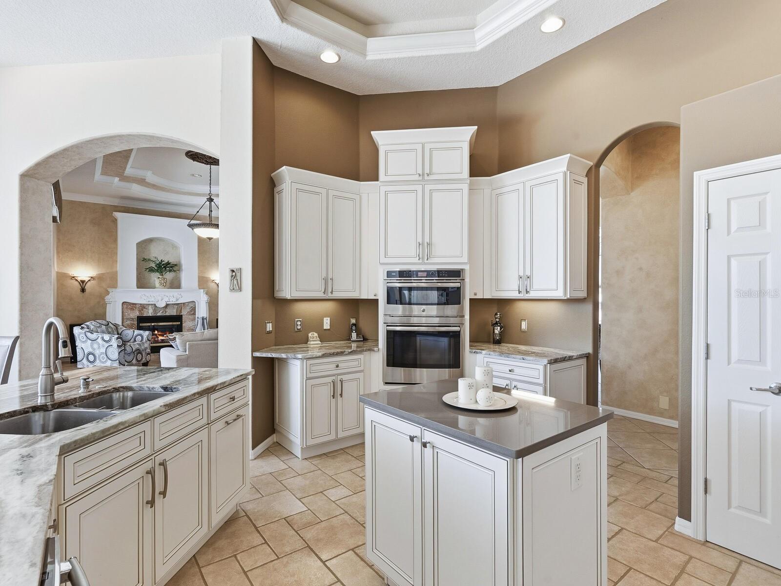 Image 22 of 100 For 7311 Westminster Court