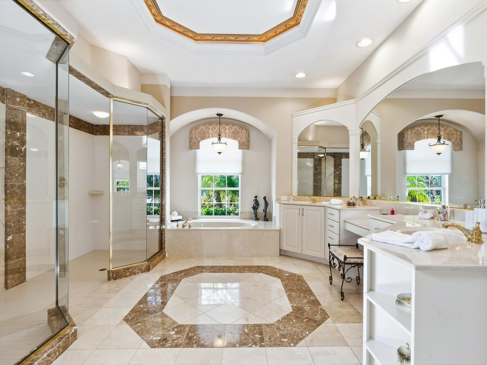 Image 29 of 100 For 7311 Westminster Court