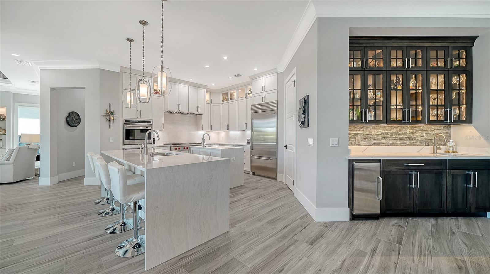 Image 17 of 96 For 5326 Siesta Cove Drive