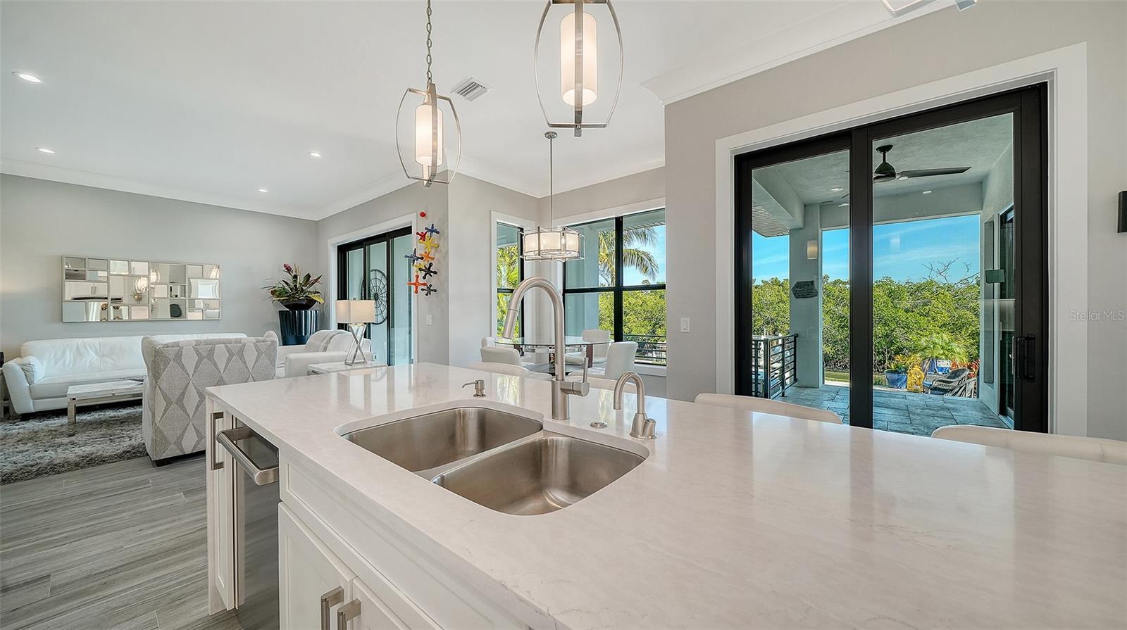 Image 25 of 96 For 5326 Siesta Cove Drive