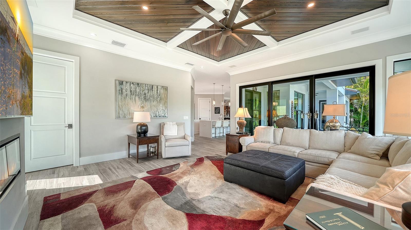 Image 32 of 96 For 5326 Siesta Cove Drive