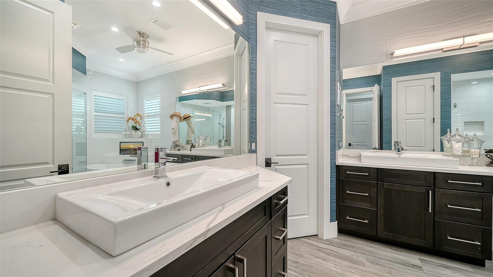 Image 46 of 96 For 5326 Siesta Cove Drive