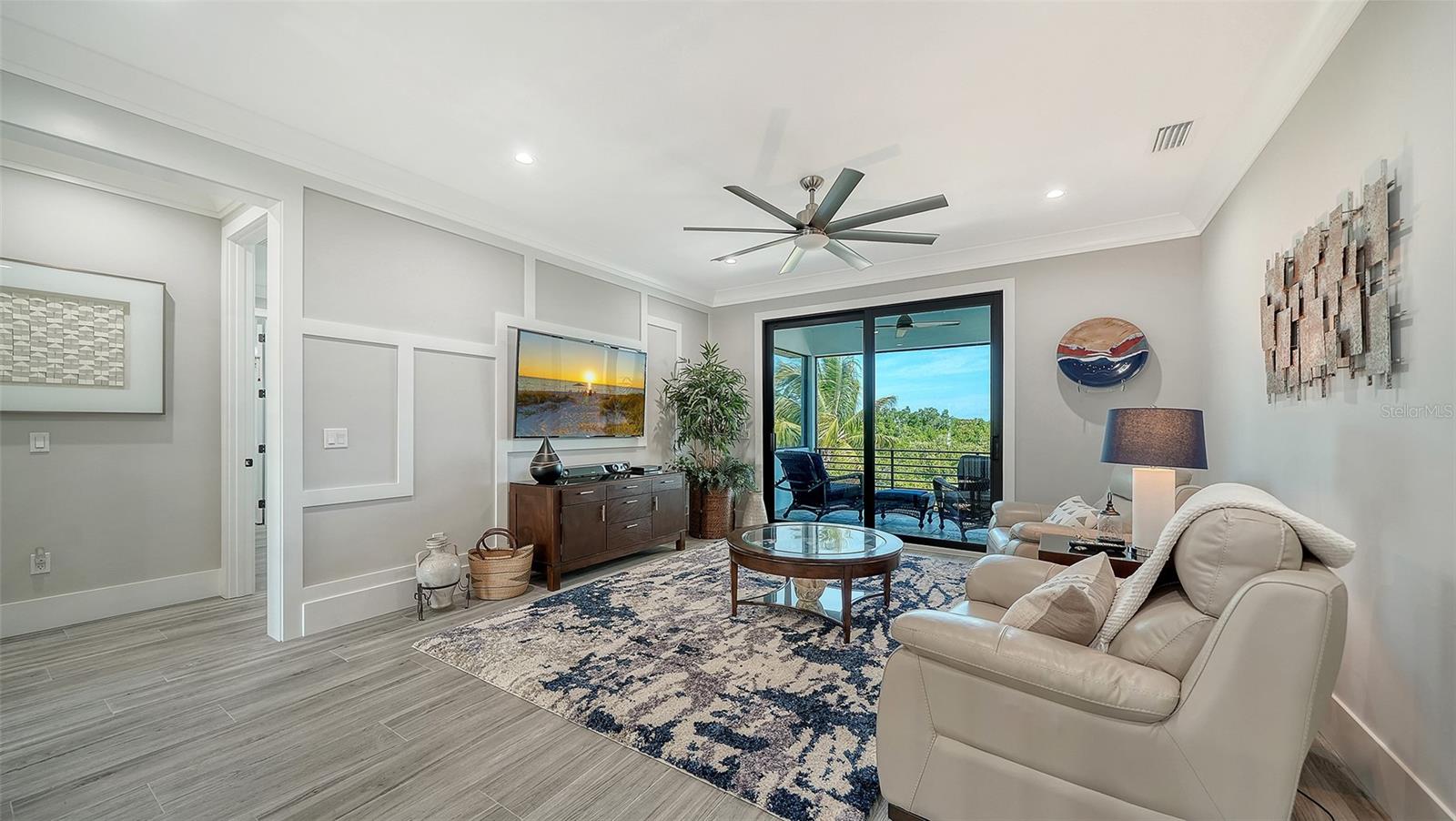 Image 54 of 96 For 5326 Siesta Cove Drive