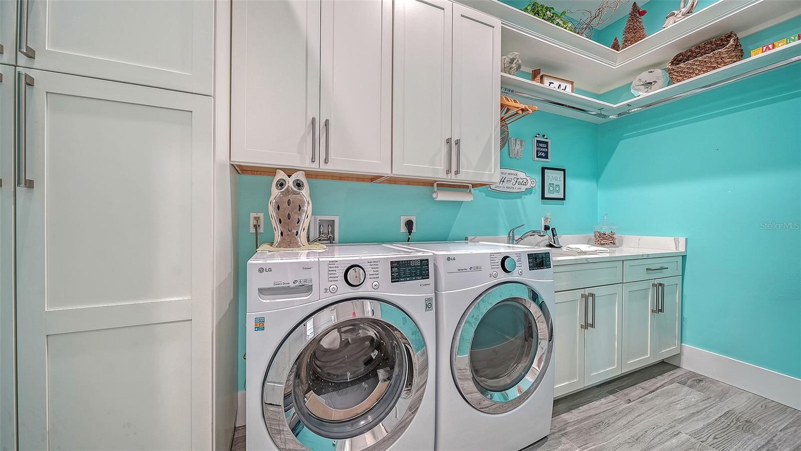 Image 75 of 96 For 5326 Siesta Cove Drive