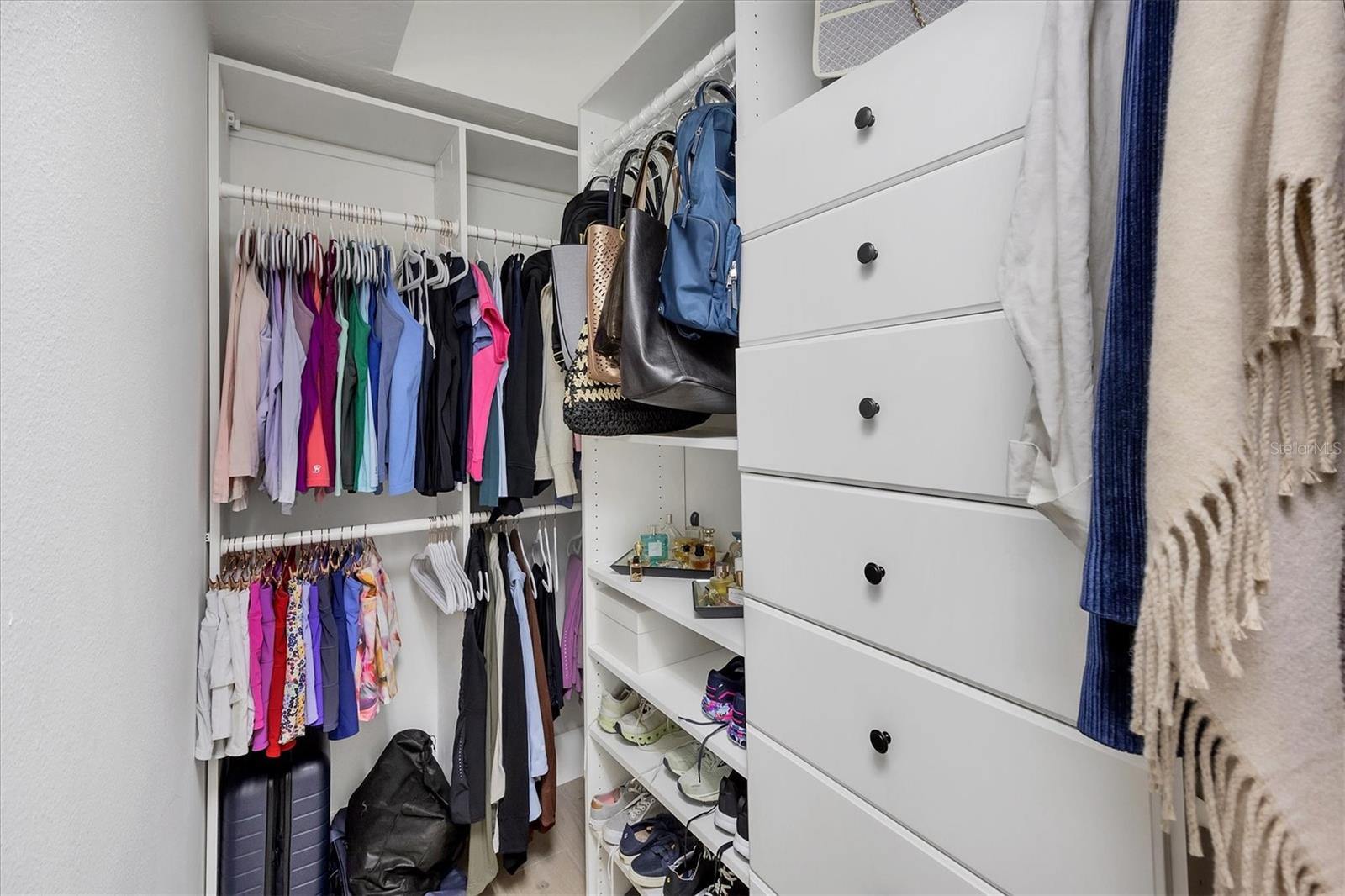 Image 47 of 97 For 7331 Saint Georges Way