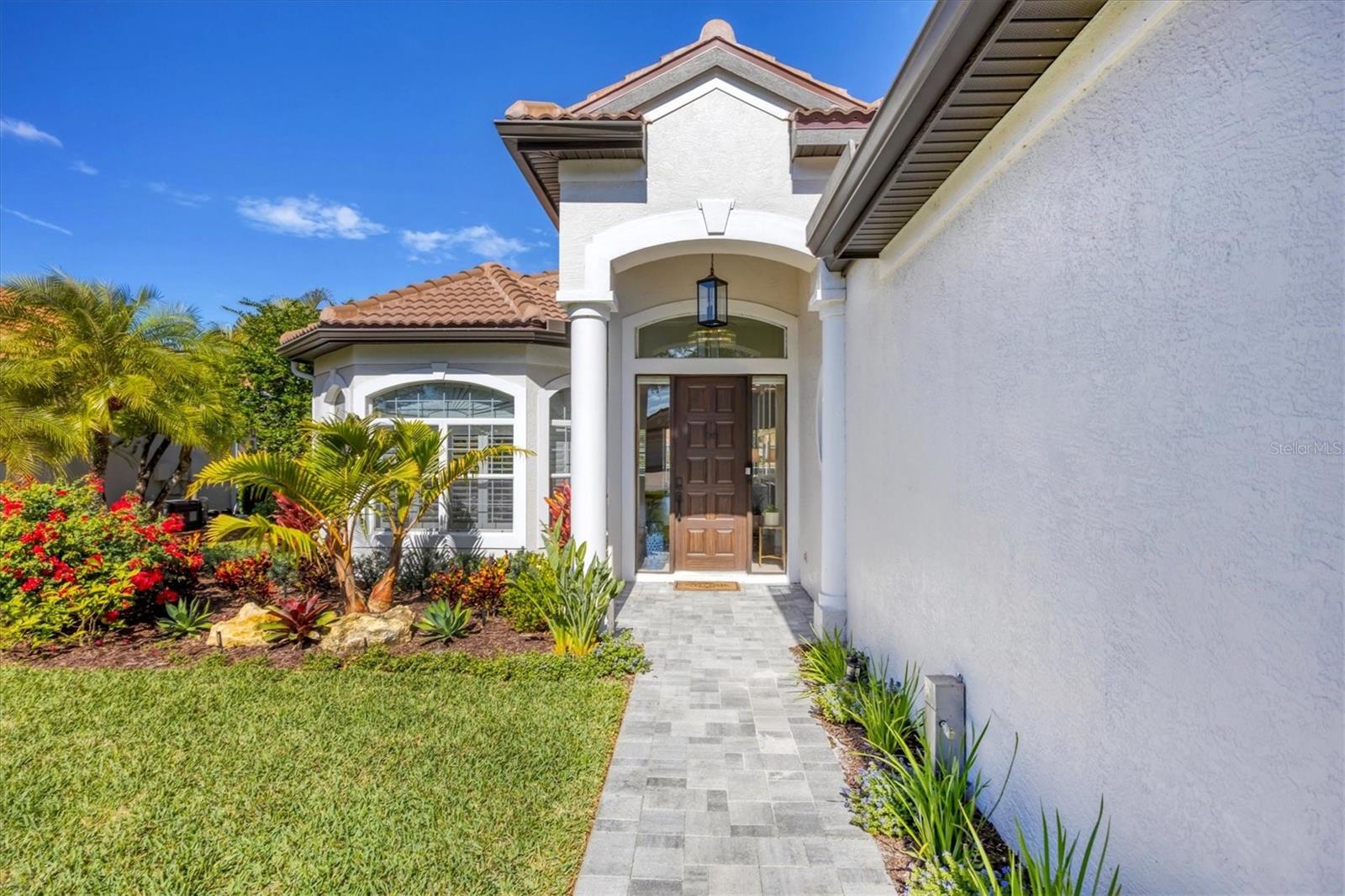 Image 7 of 97 For 7331 Saint Georges Way