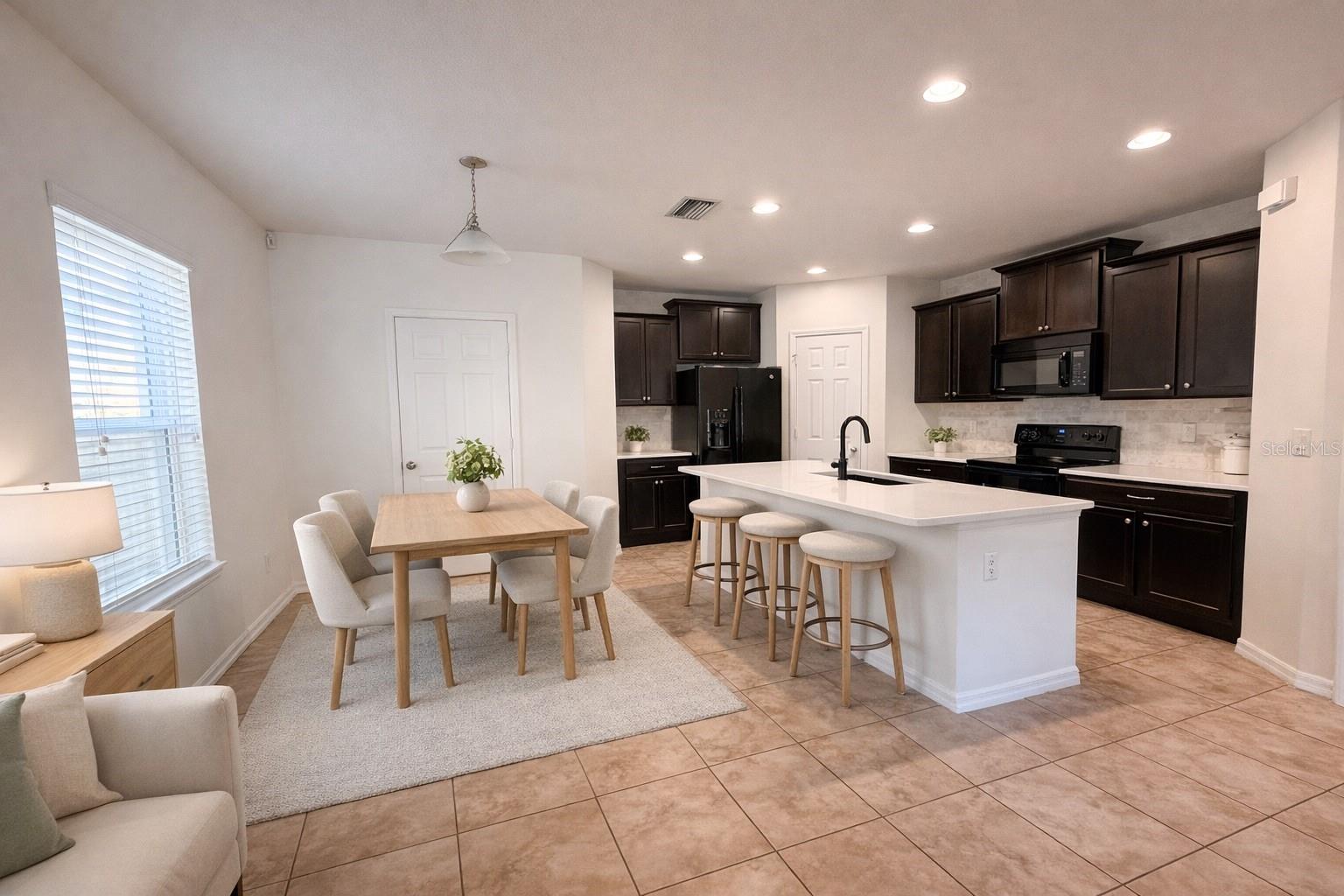 Image 3 of 24 For 4747 Chatterton Way