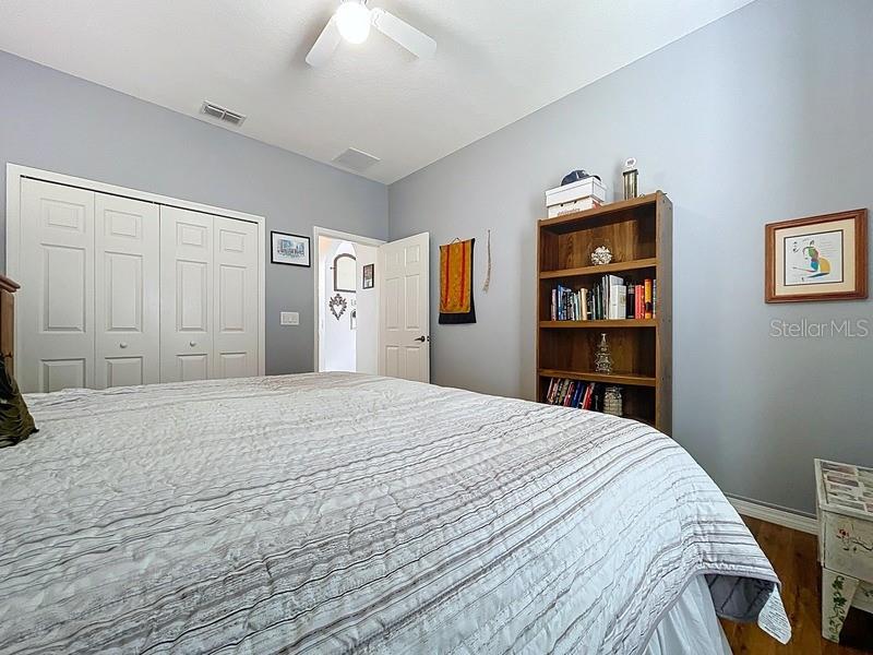 Image 20 of 35 For 2105 14th Street W