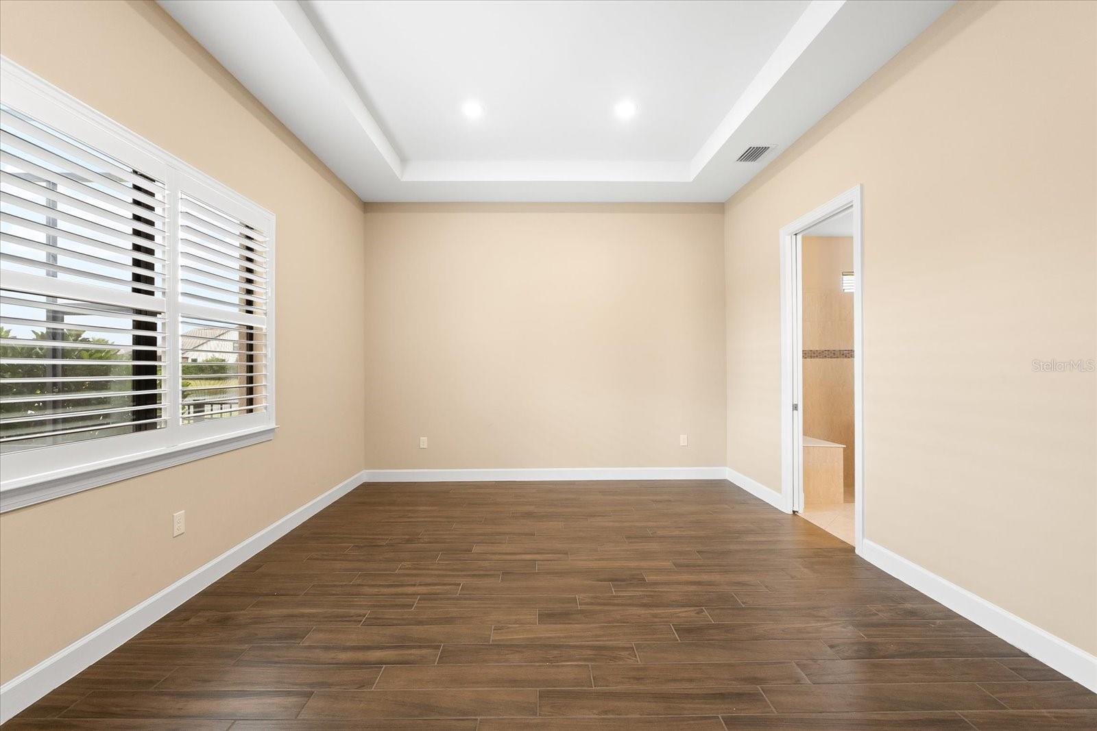 Image 12 of 90 For 17802 Eastbrook Terrace