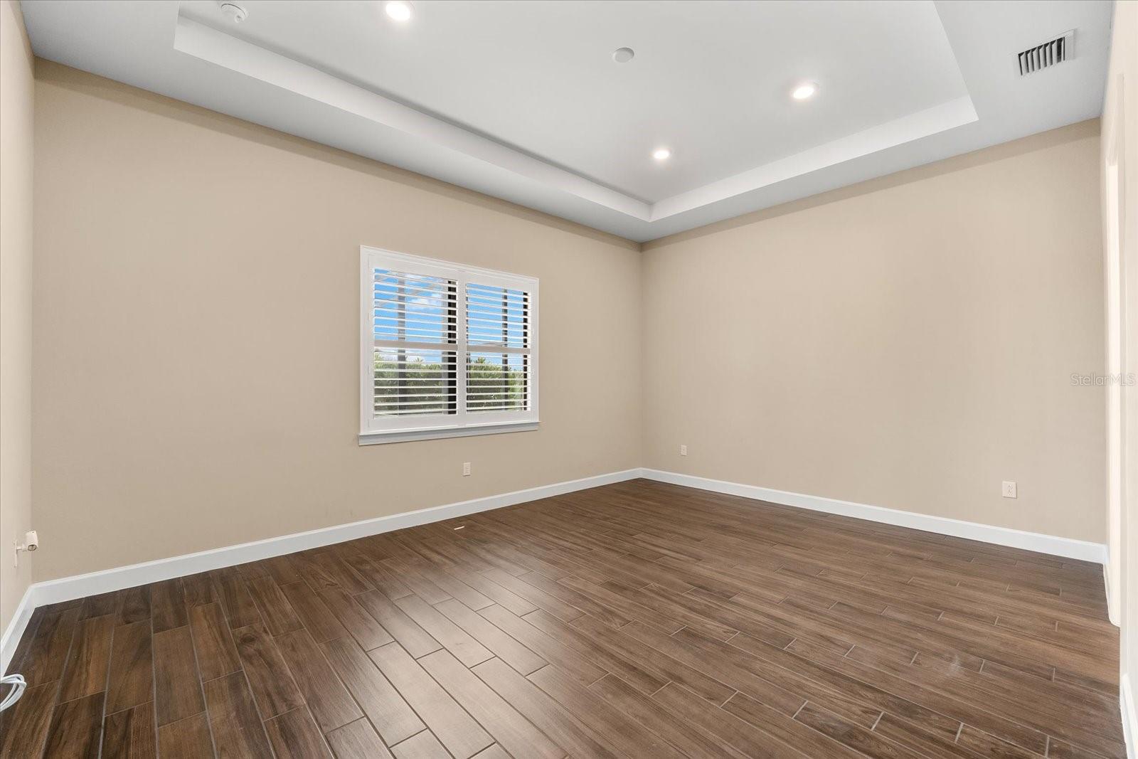 Image 13 of 90 For 17802 Eastbrook Terrace