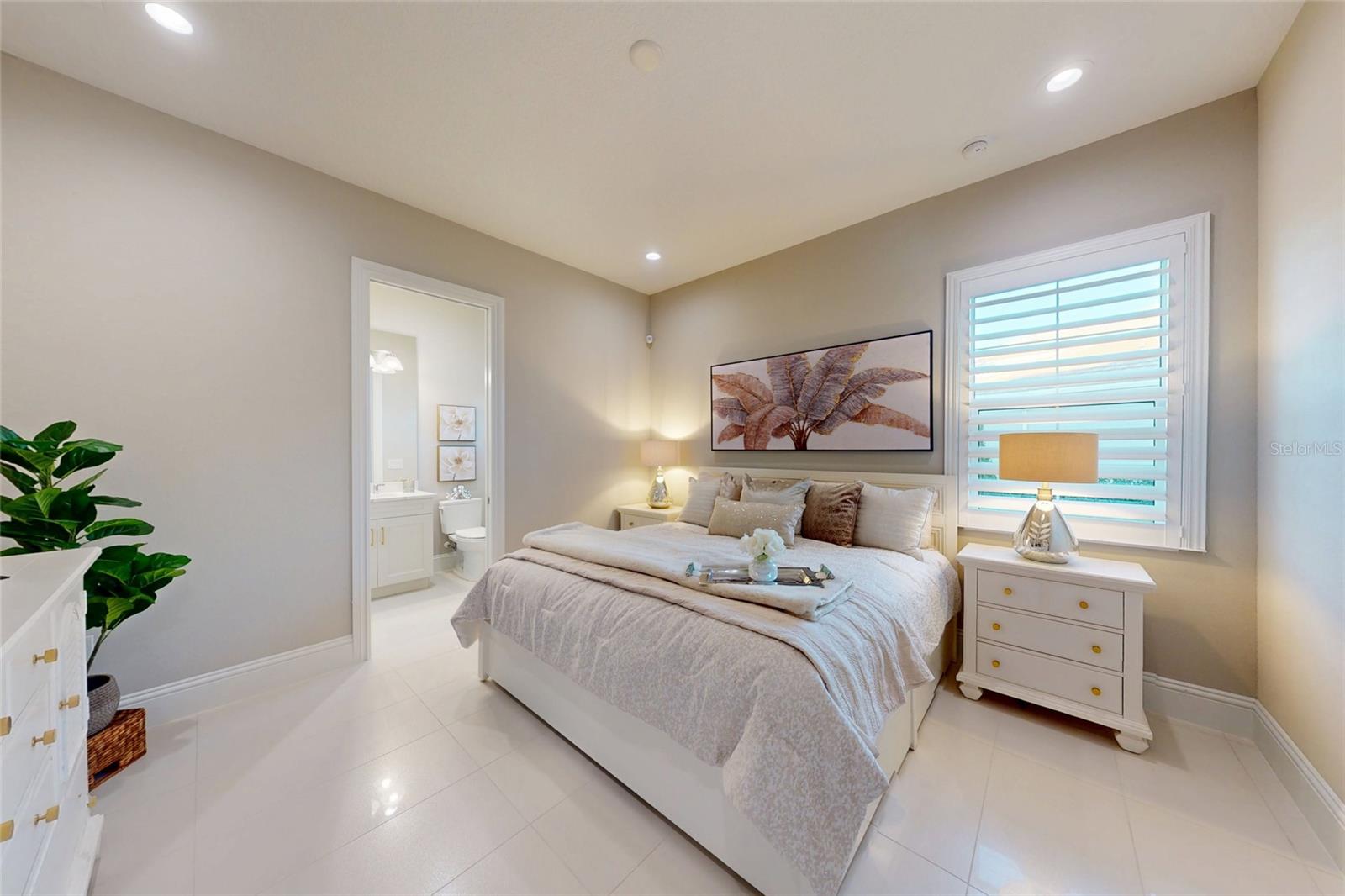 Image 42 of 82 For 7923 Bowspirit Way