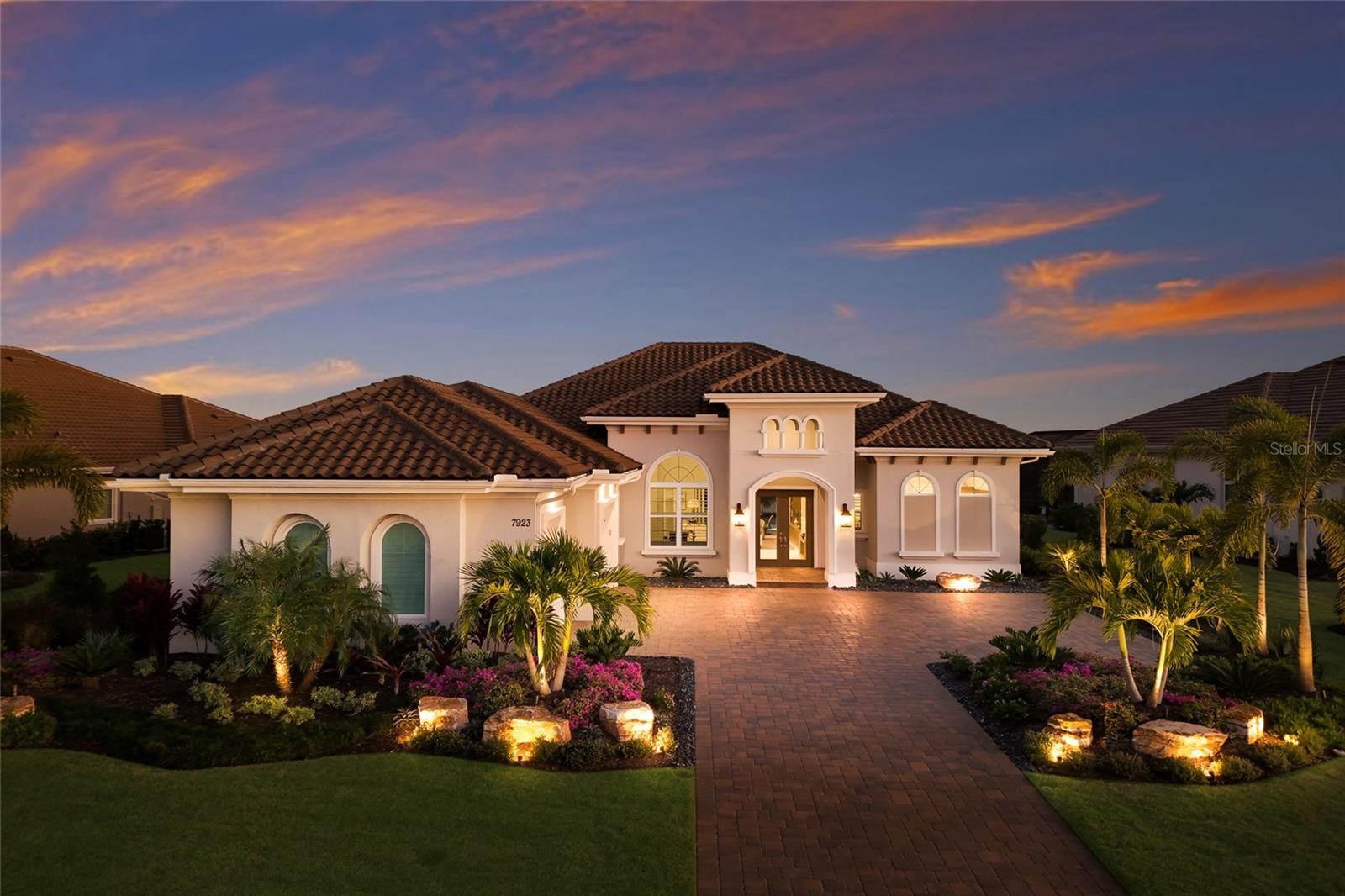 Image 6 of 82 For 7923 Bowspirit Way