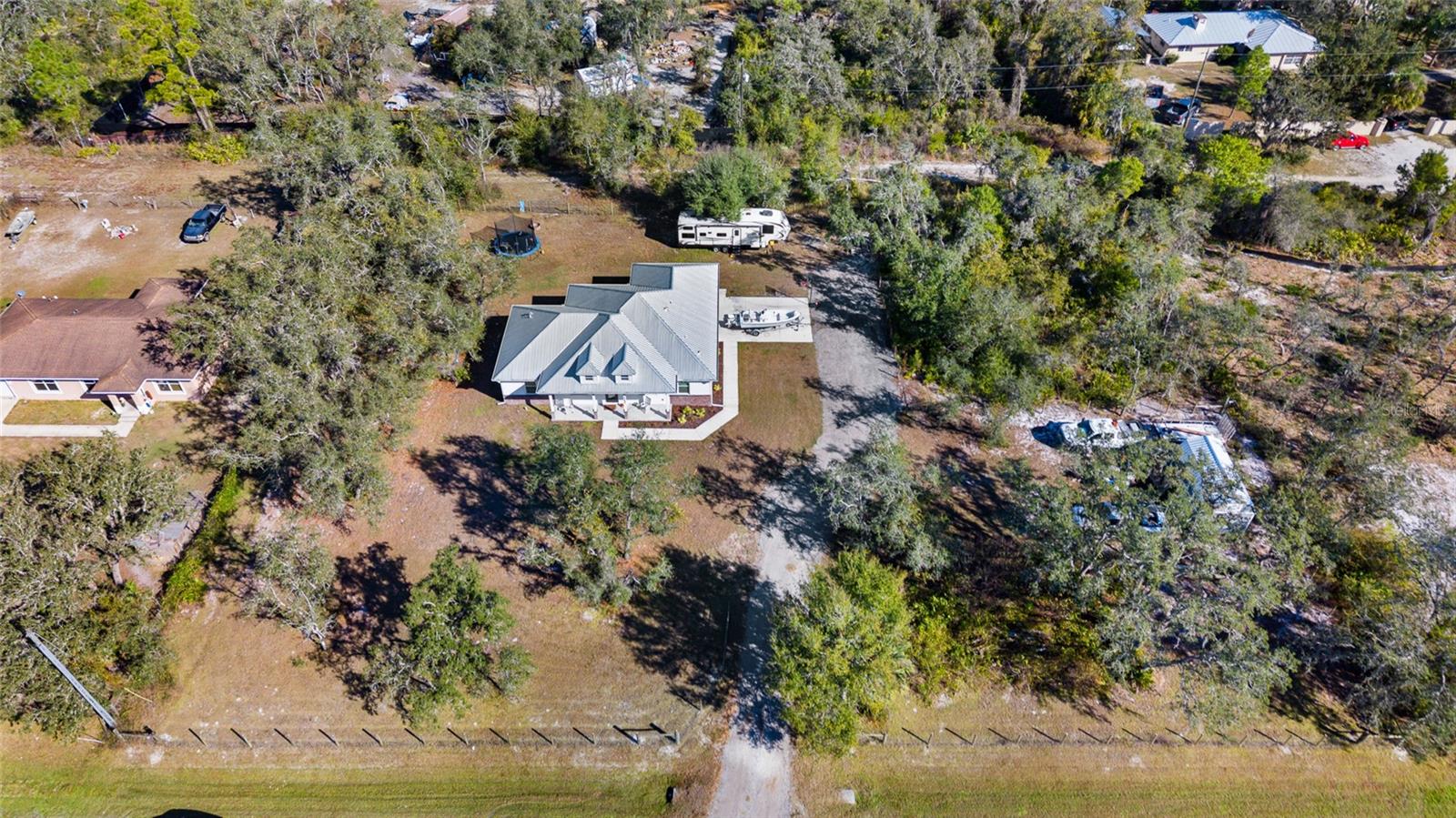 Image 27 of 31 For 33634 Washington Loop Road