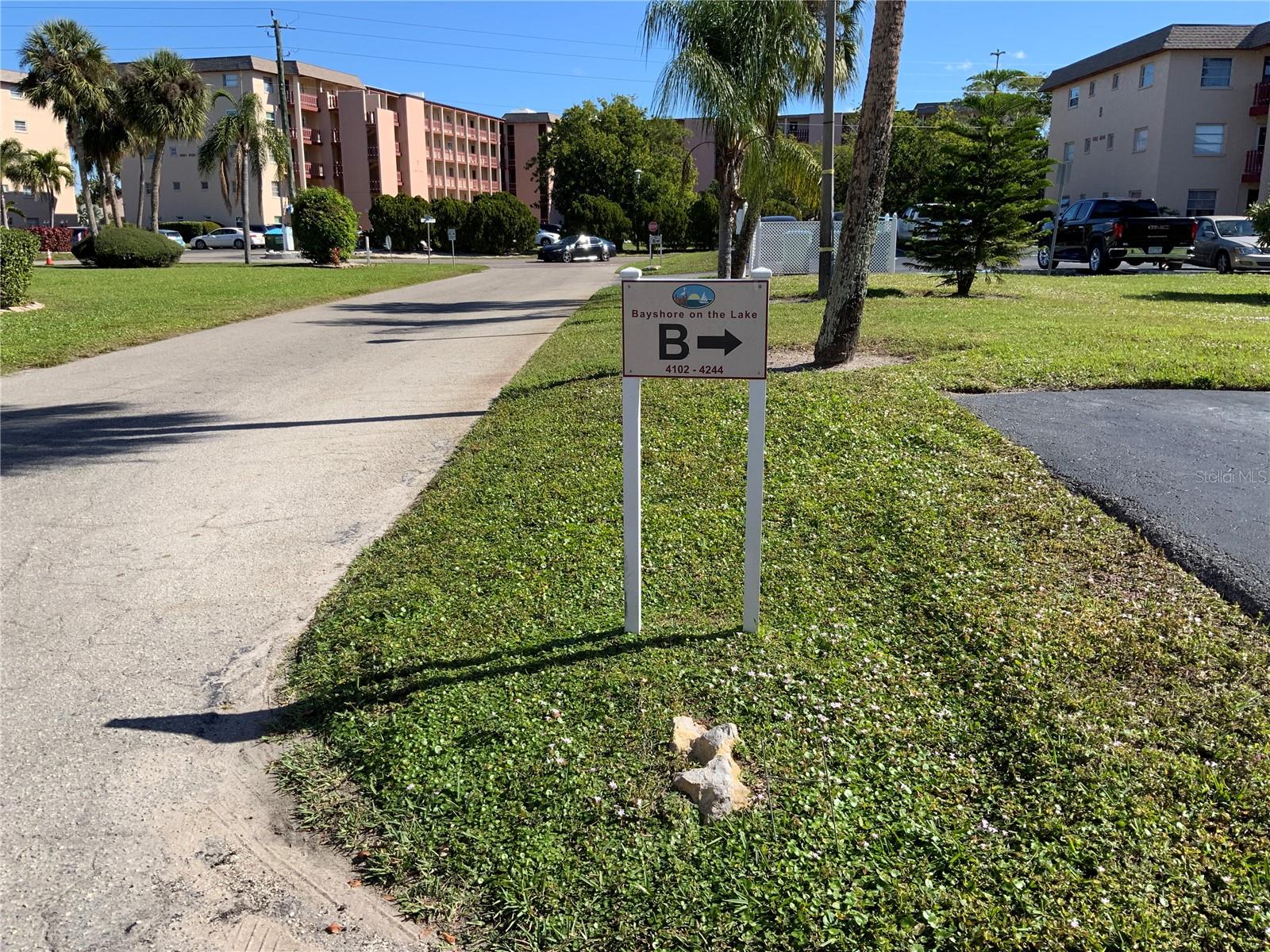 Image 3 of 33 For 4216 Heron Way B- 310