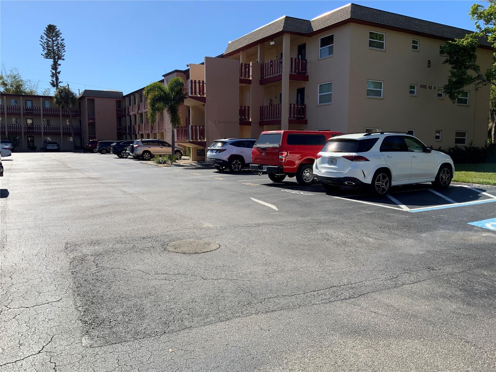 Image 5 of 33 For 4216 Heron Way B- 310