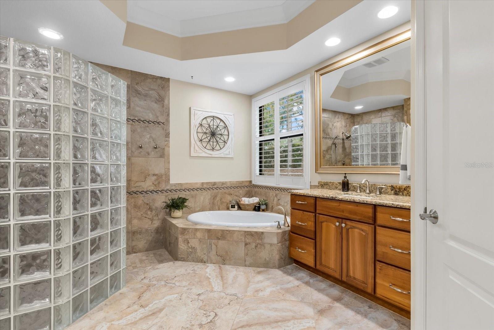 Image 18 of 51 For 7628 Haddington Cove