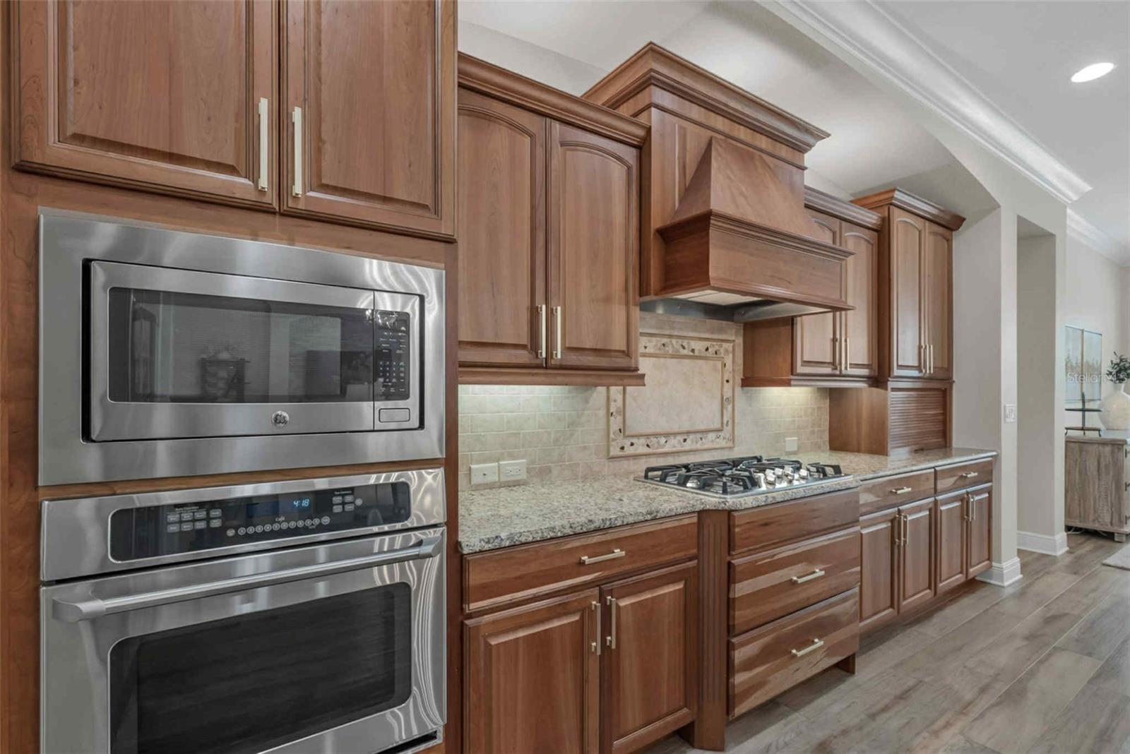 Image 37 of 51 For 7628 Haddington Cove