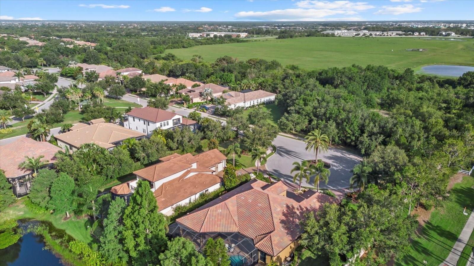 Image 4 of 51 For 7628 Haddington Cove