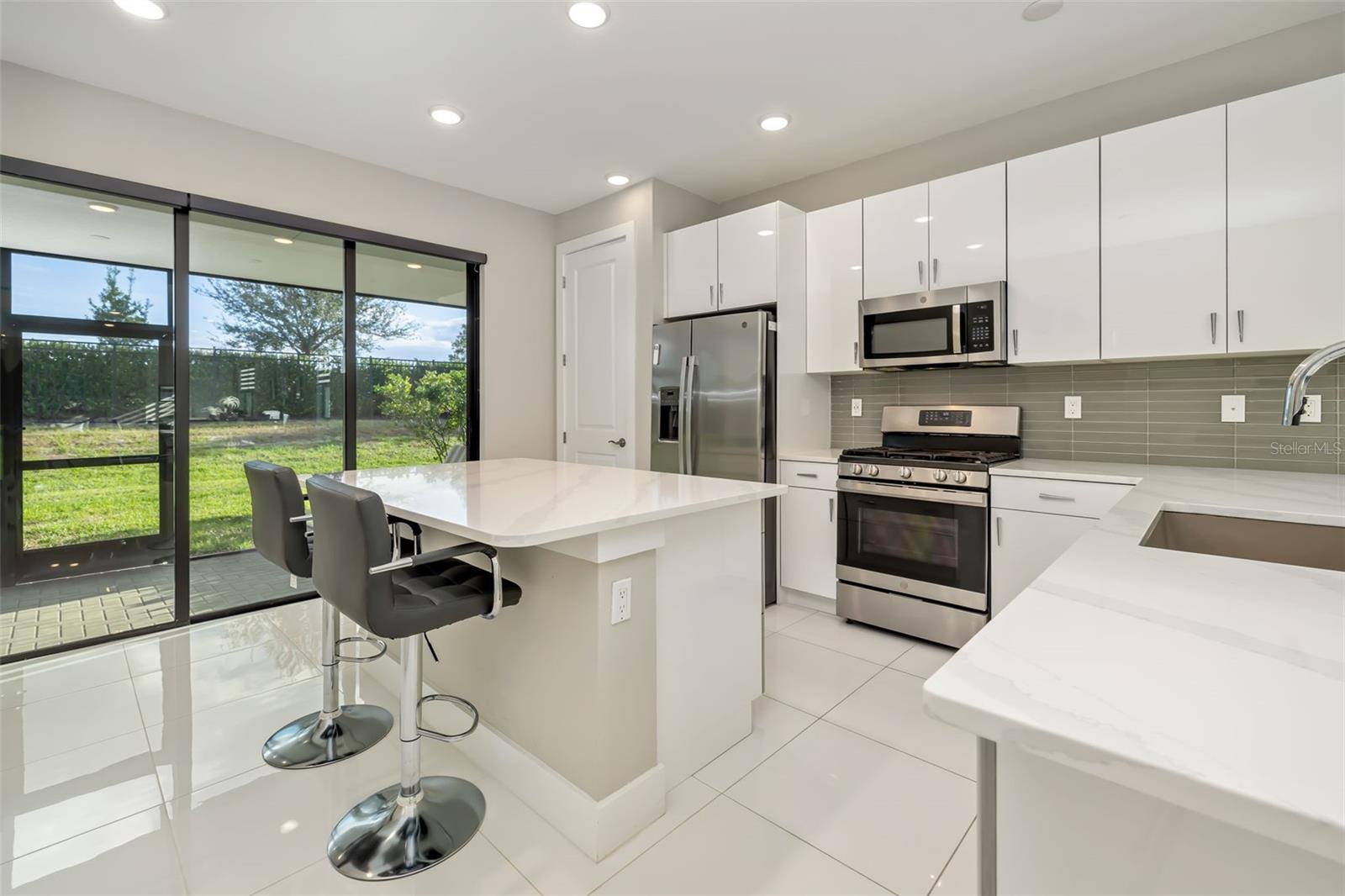 Image 19 of 62 For 5244 Barnett Circle