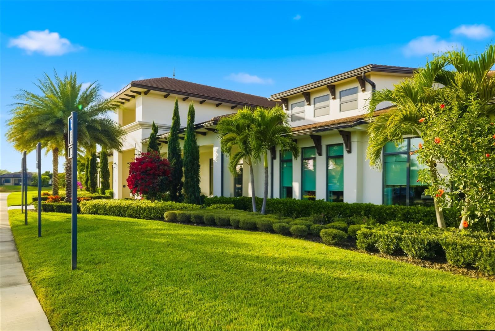 Image 42 of 62 For 5244 Barnett Circle