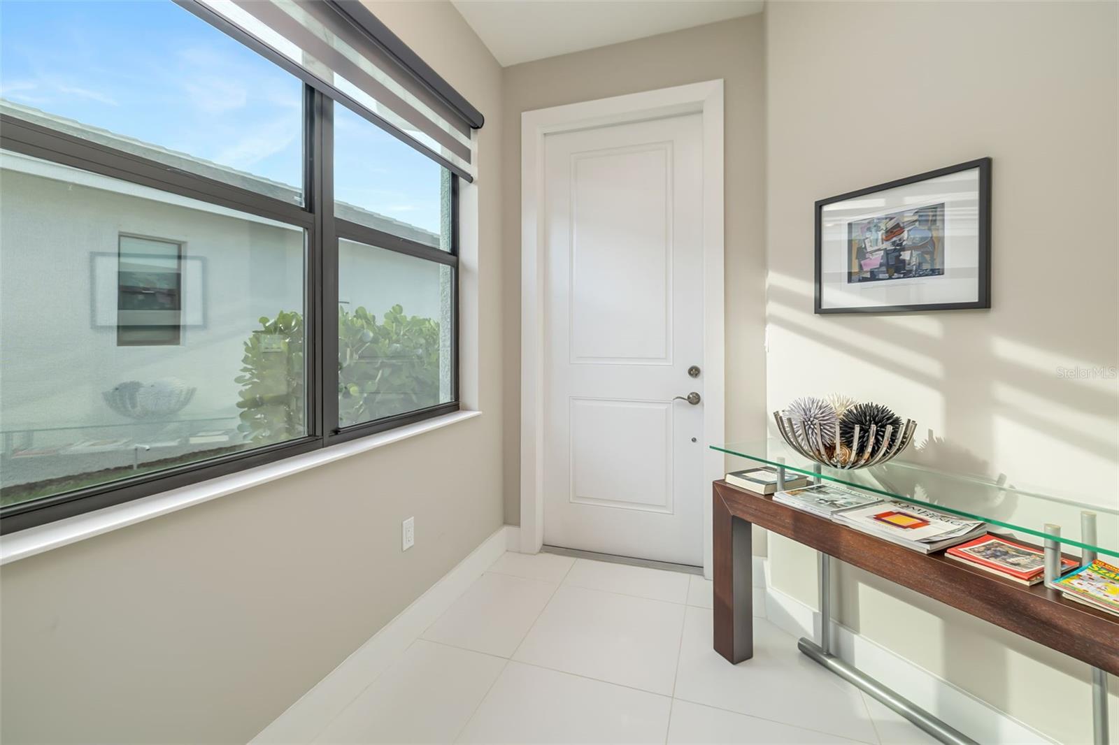 Image 9 of 62 For 5244 Barnett Circle