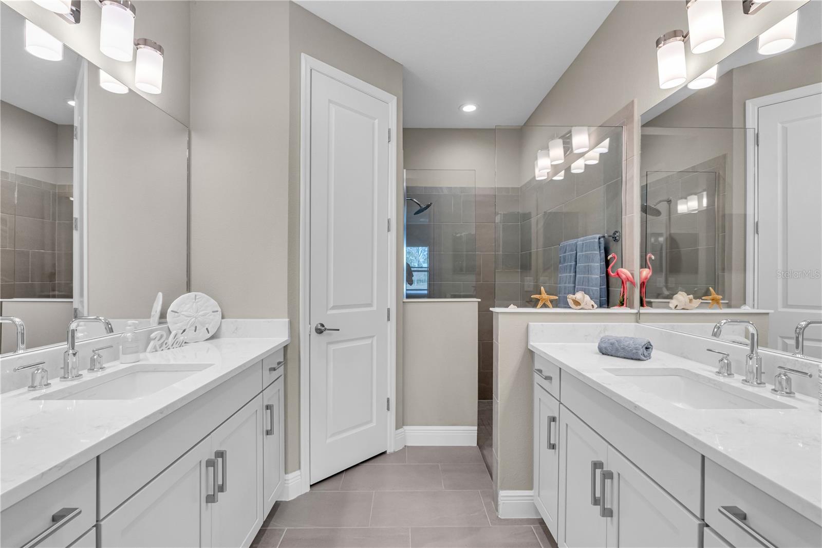 Image 18 of 24 For 253 Tracino Terrace