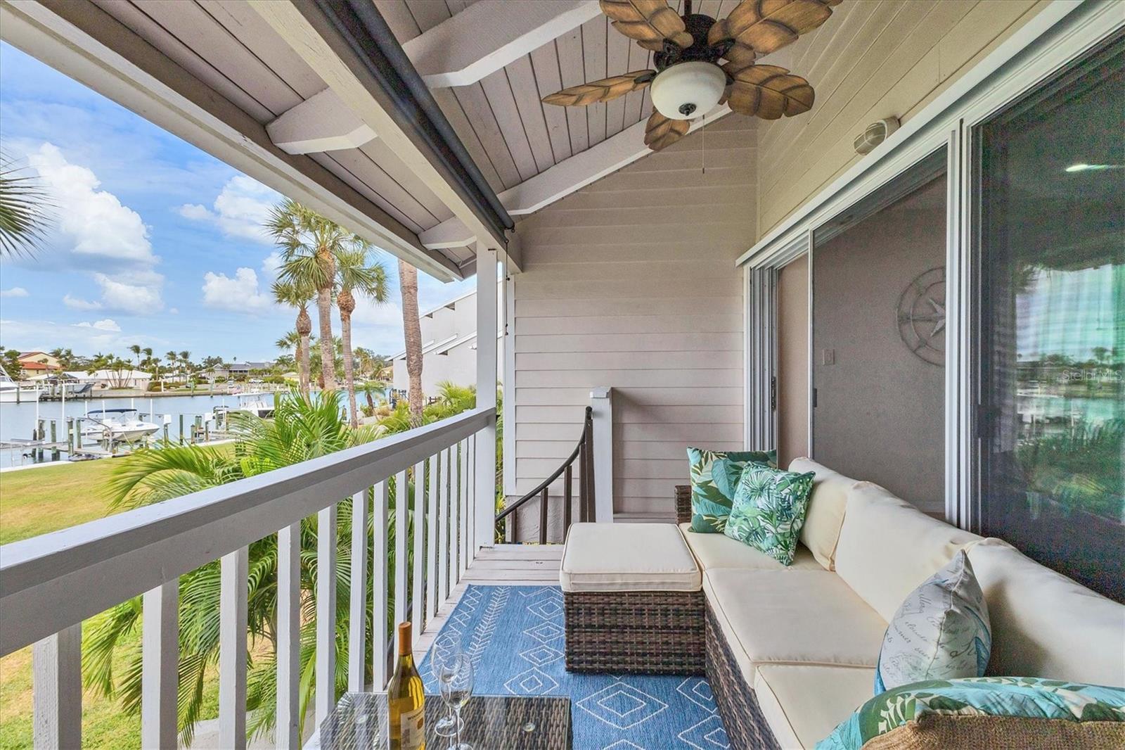 Image 13 of 53 For 380 Pinellas Bayway S B