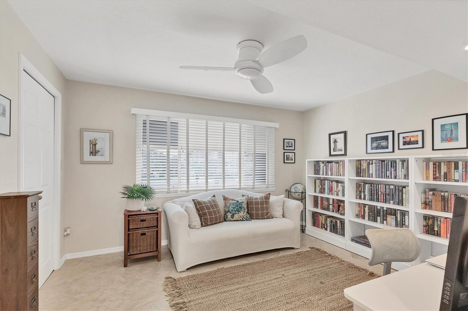 Image 22 of 53 For 380 Pinellas Bayway S B