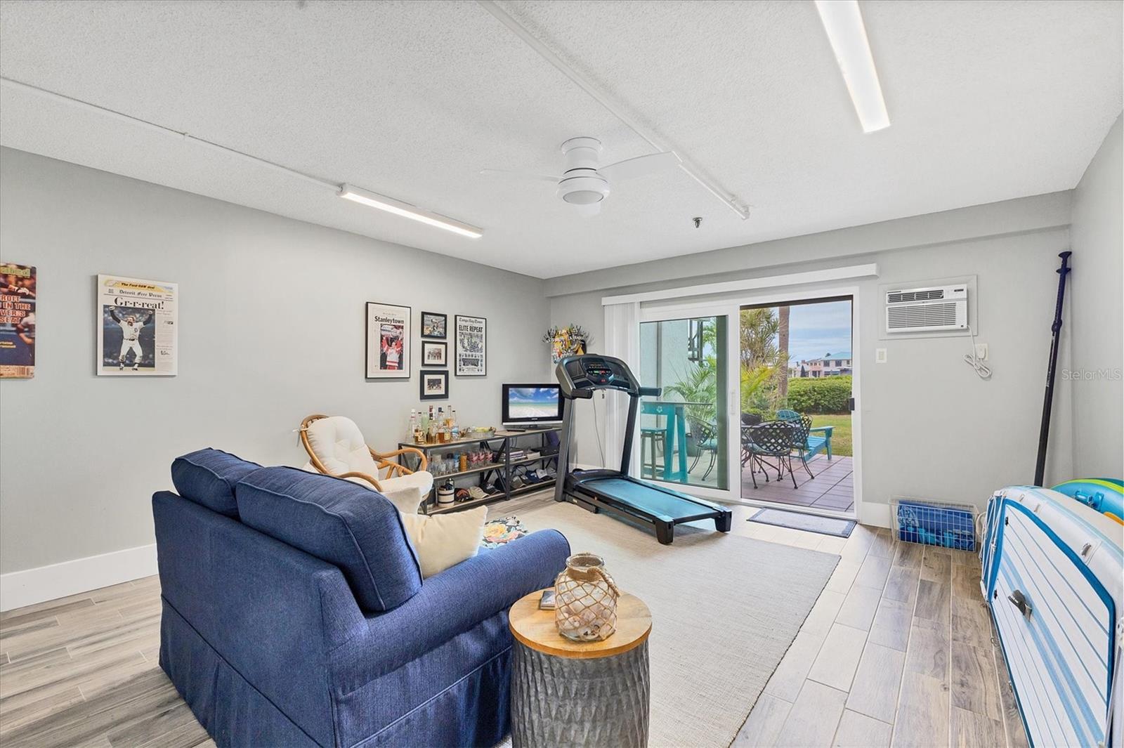 Image 35 of 53 For 380 Pinellas Bayway S B