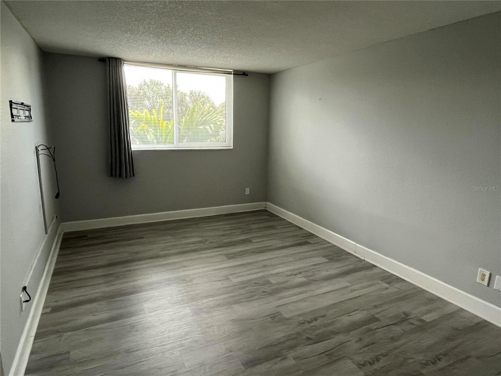 Image 21 of 26 For 2760 Coconut Bay Lane 2c Lane 223