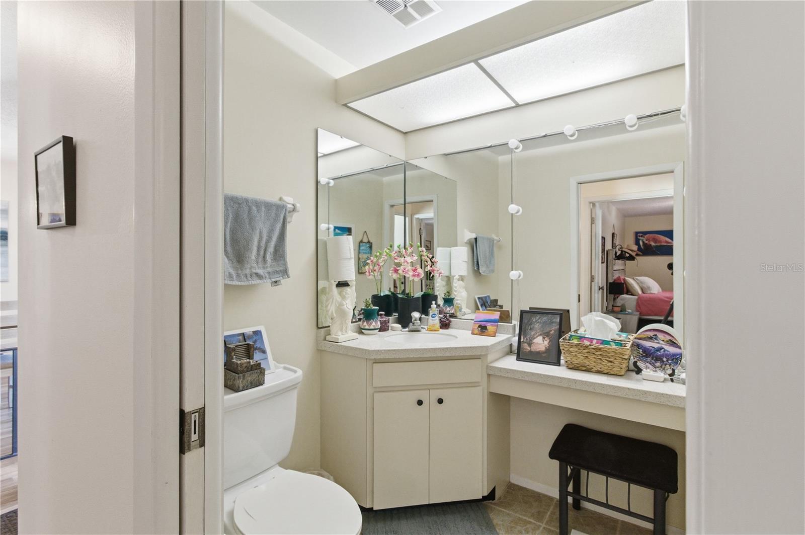 Image 18 of 33 For 1691 Fleetwood Drive