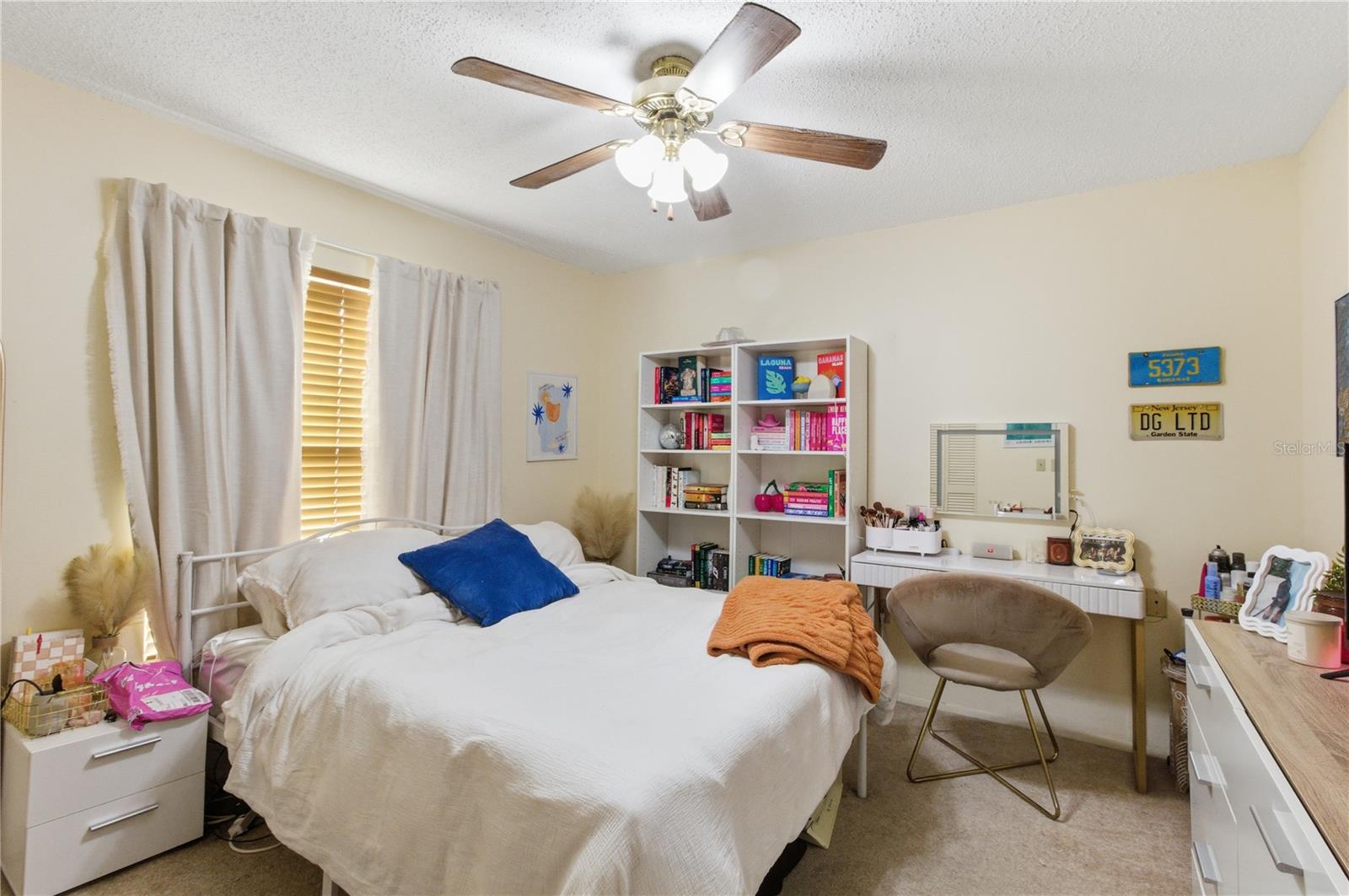 Image 24 of 33 For 1691 Fleetwood Drive