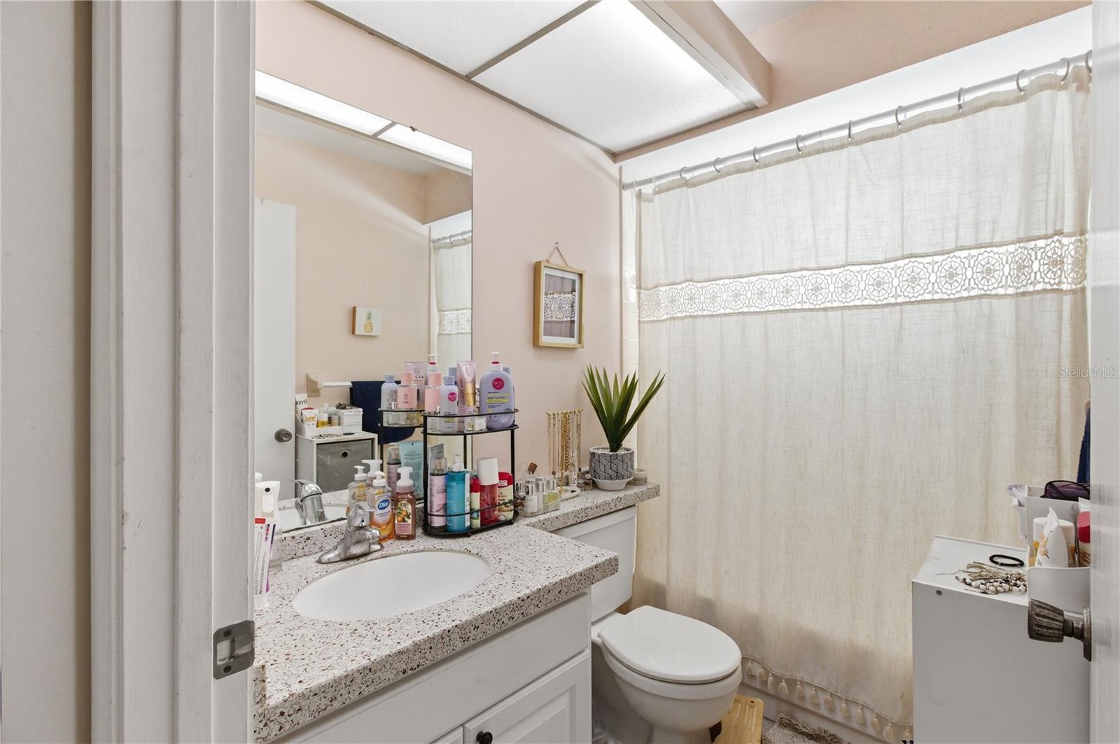 Image 25 of 33 For 1691 Fleetwood Drive