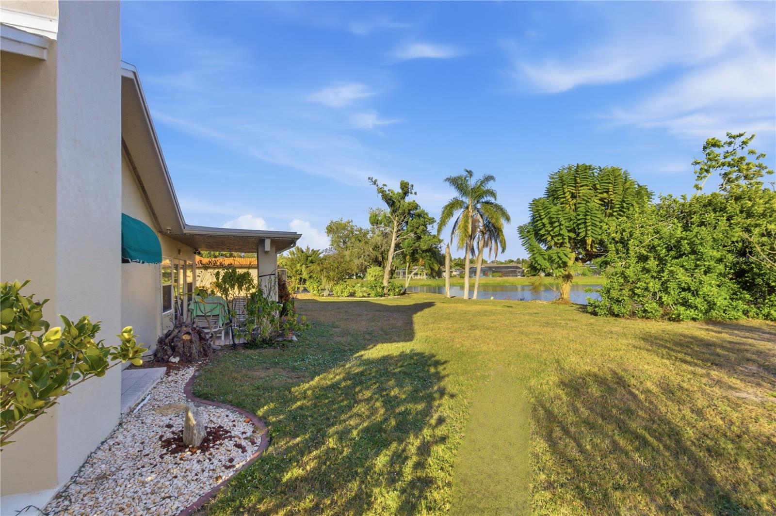 Image 27 of 33 For 1691 Fleetwood Drive