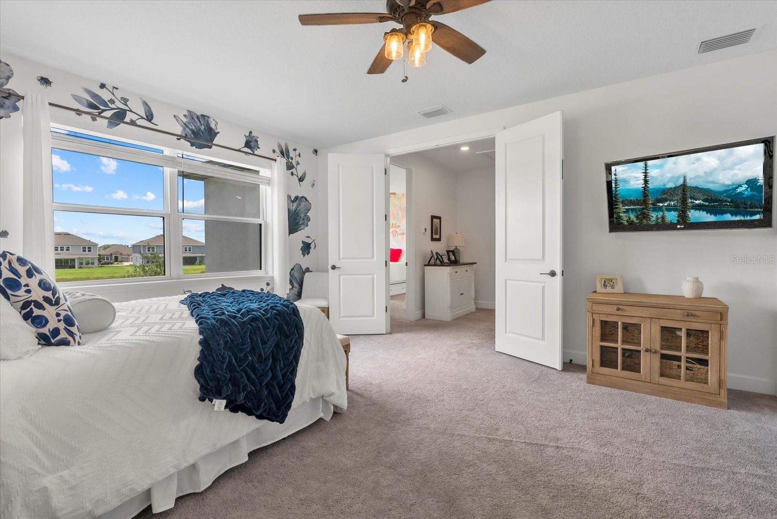 Image 15 of 34 For 16419 Paynes Mill Drive