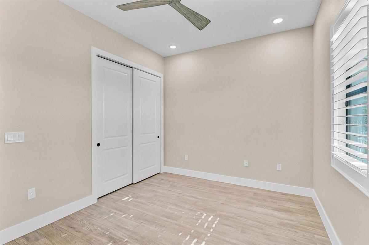 Image 19 of 48 For 4966 Kiva Circle