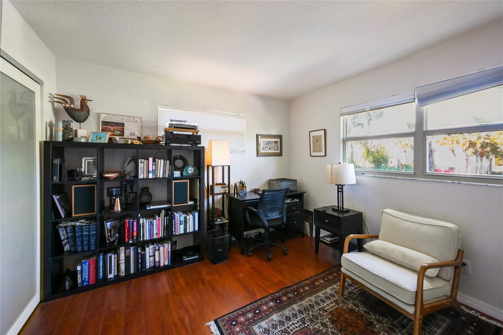 Image 25 of 43 For 535 Sutton Place